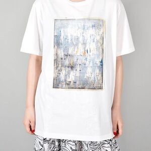 White Graphic T-Shirt Banana Republic S